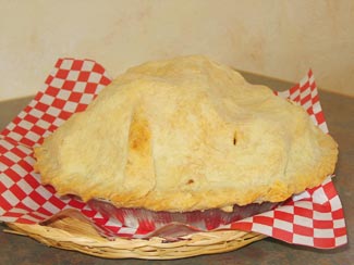 Mom's Large Apple Pie